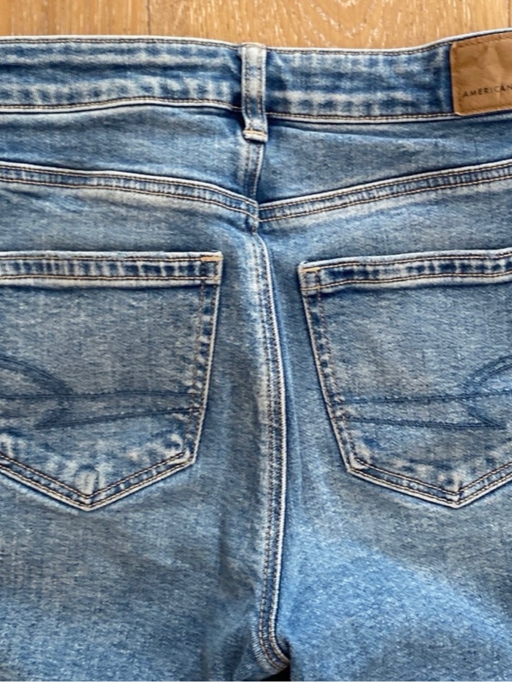 American Eagle Strigid Mom Jean size 0 - Picture 7 of 11